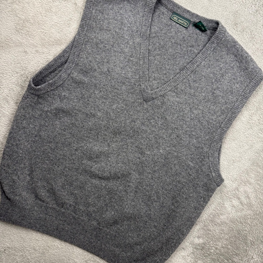 Neil Martin Sweater Vest Mens Large Gray Excellent Vintage 90s Lambswool V-Neck
